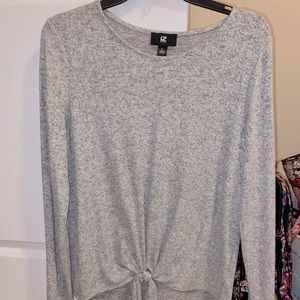 Gray tied light sweater